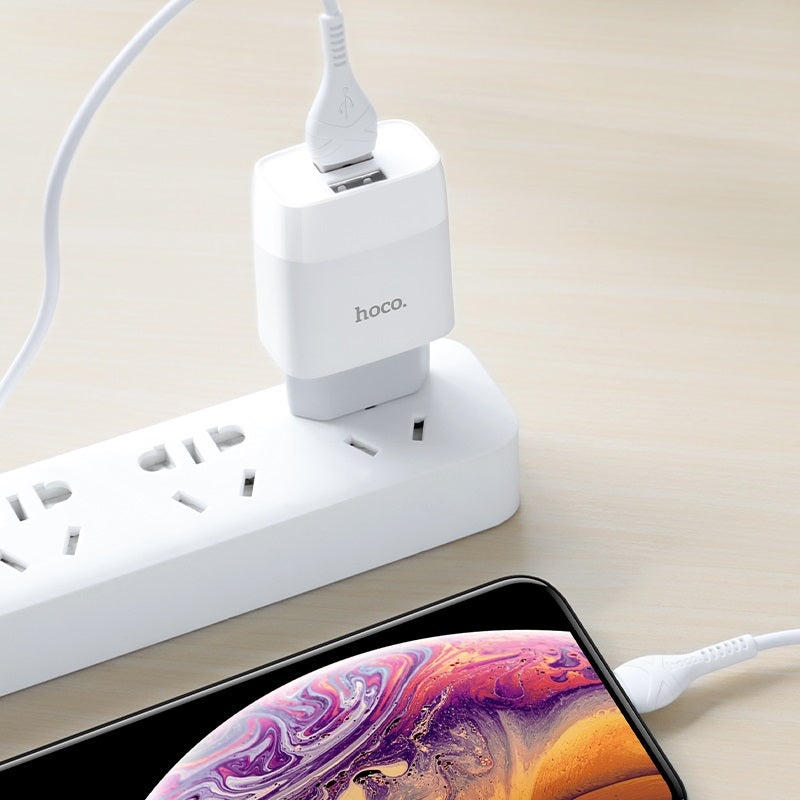 Мережевий зарядний пристрій Hoco C73A Glorious (2USB) з кабелем Lightning Білий