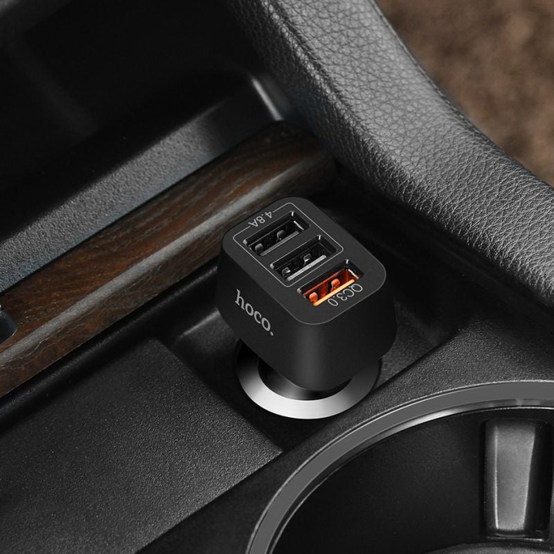 Автомобільне зарядне пристрій Hoco Z15B QC3.0 (3USB 4.8А) Чорний