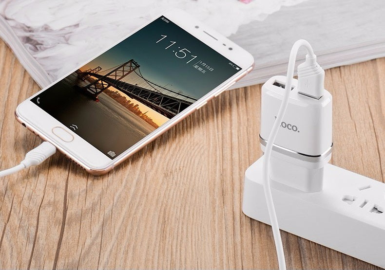 Мережевий зарядний пристрій HOCO C12 2USB 2.4A + Кабель Micro Usb White