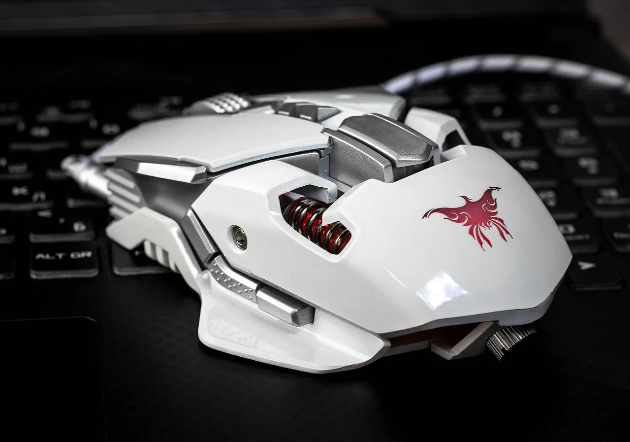 Дротова мишка Onikuma combating CW30 gaming mouse з підсвітленням (3200 dpi) Білий